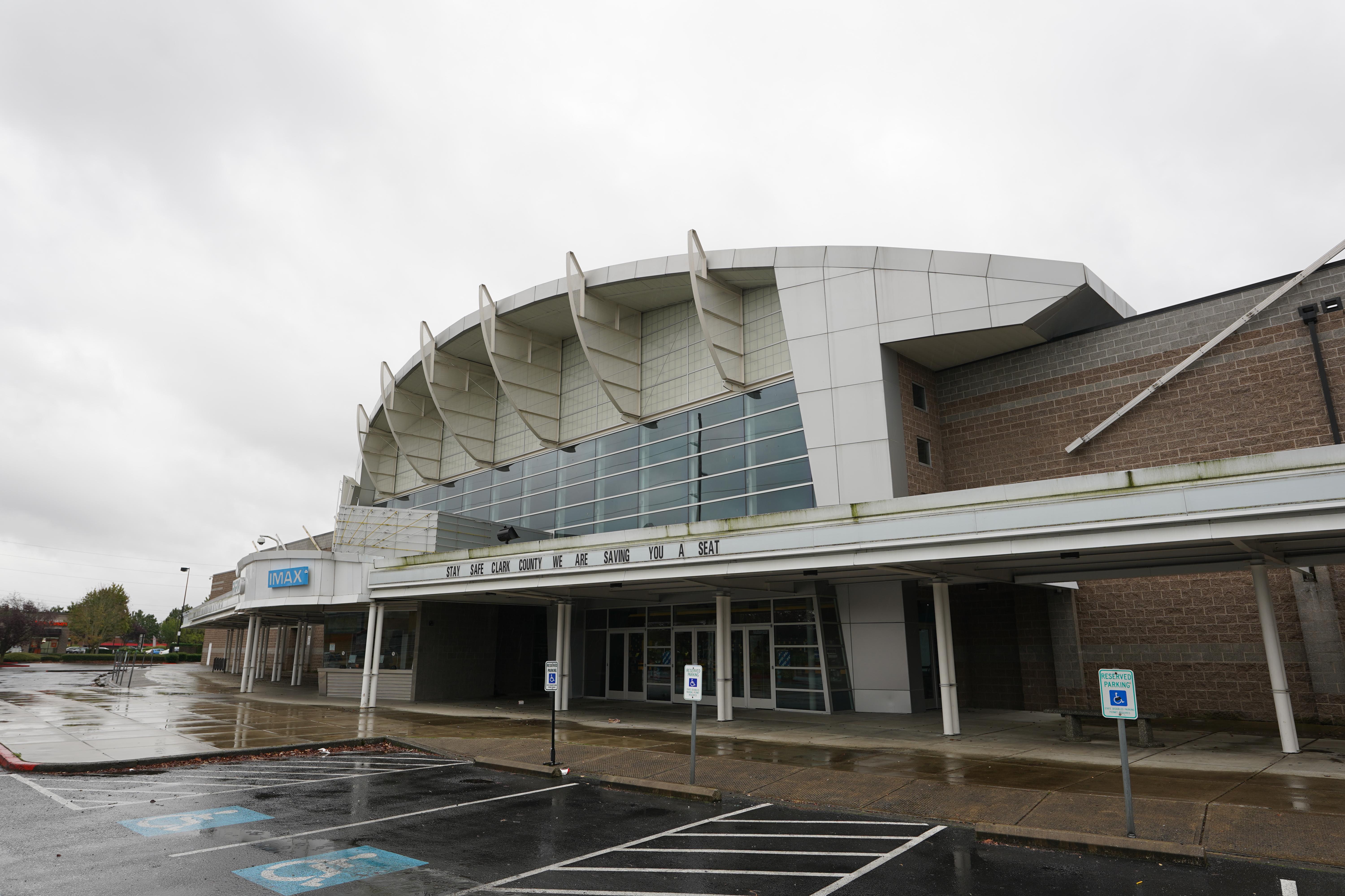 Regal Cascade Stadium 16 IMAX & RPX